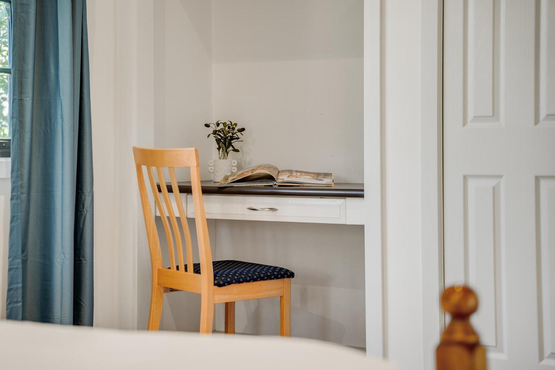 Whispering Pines Cottages Уентуърт Фолс Стая снимка